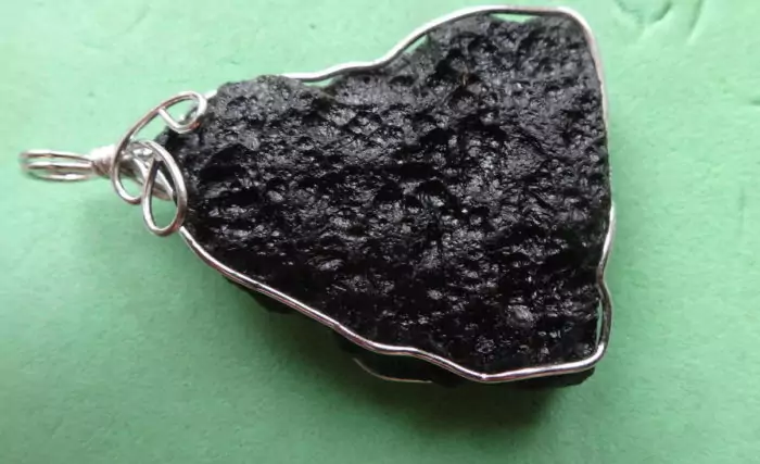 Тектит и знак зодиака фото Тектит и знак зодиака